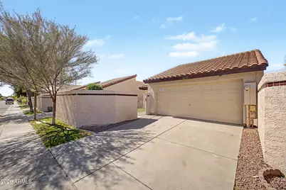10972 E Yucca Street, Scottsdale, AZ 85259 - Photo 1