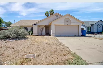 401 W Rosemonte Drive, Phoenix, AZ 85027 - Photo 1