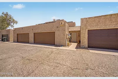 1915 N Avenida De Palmas -- #5, Casa Grande, AZ 85122 - Photo 1