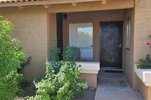 312 W Yukon Dr, Phoenix, AZ 85027 - Photo 1