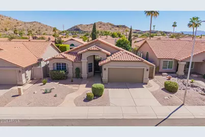 2435 E Cathedral Rock Drive, Phoenix, AZ 85048 - Photo 1