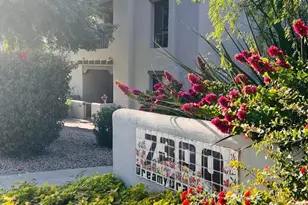 7300 N Dreamy Draw Dr, Phoenix, AZ 85020 - Photo 1