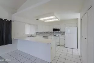 1862 N Center Ave, Casa Grande, AZ 85122 - Photo 12