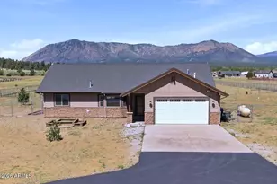 8200 Stardust Trail, Flagstaff, AZ 86004 - Photo 1