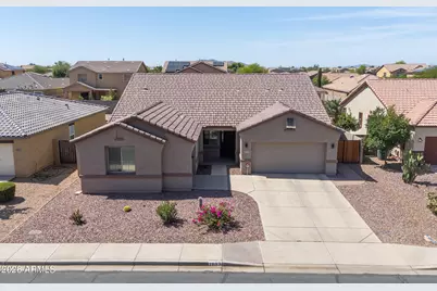 1633 E Palo Verde Drive, Casa Grande, AZ 85122 - Photo 1