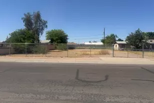 136 W Jones Ave W, Phoenix, AZ 85041 - Photo 1