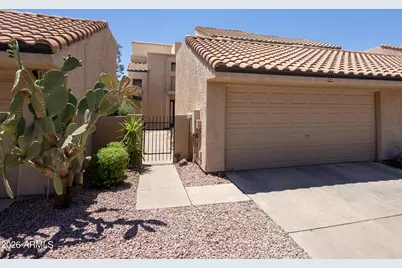335 E Bluebell Lane, Tempe, AZ 85288 - Photo 1