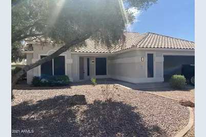 525 W Candlewood Lane, Gilbert, AZ 85233 - Photo 1