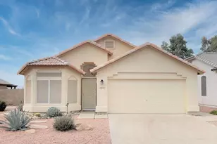 19636 N Coyote Lakes Pkwy, Surprise, AZ 85378 - Photo 1