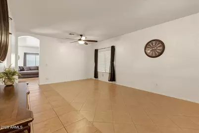 39425 N Carolina Avenue, San Tan Valley, AZ 85140 - Photo 1