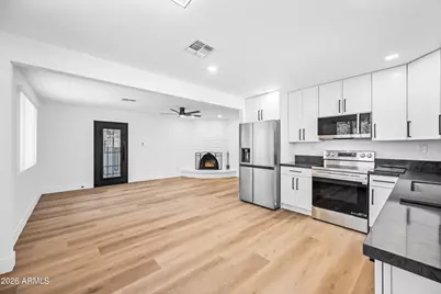3518 E Montecito Avenue #1, Phoenix, AZ 85018 - Photo 1