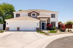 542 N Danielson Way, Chandler, AZ 85225 - Photo 1