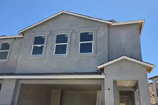9735 S 12th Street S, Phoenix, AZ 85042 - Photo 1