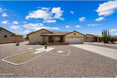 8261 E Fay Avenue, Mesa, AZ 85208 - Photo 1