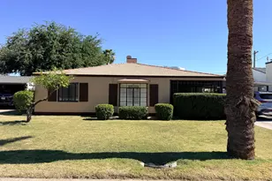 15 E Orange Dr, Phoenix, AZ 85012 - Photo 1