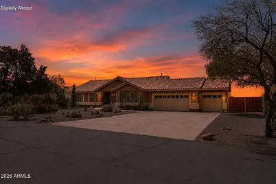 125 E Blue Eagle Lane, Phoenix, AZ 85086 - Photo 1