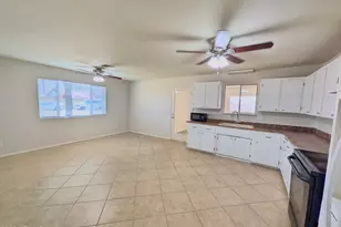 1926 N Macdonald, Mesa, AZ 85201 - Photo 4