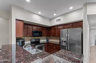 20660 N 40th St, Phoenix, AZ 85050 - Photo 4