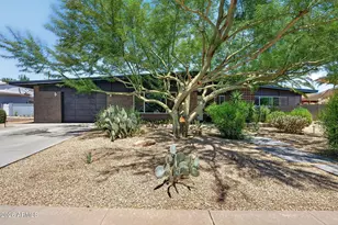 412 E Loyola Dr, Tempe, AZ 85282 - Photo 1