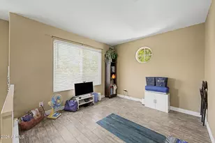 3825 E Gail Dr, Phoenix, AZ 85044 - Photo 16
