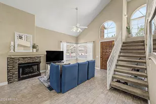 3825 E Gail Dr, Phoenix, AZ 85044 - Photo 4