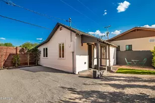 2027 N 10th St, Phoenix, AZ 85006 - Photo 1