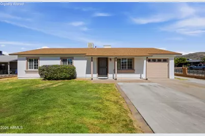 8311 S 9th Place, Phoenix, AZ 85042 - Photo 1