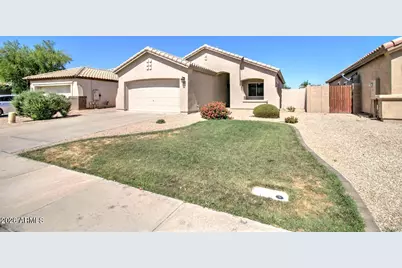 1000 S Roanoke Street, Gilbert, AZ 85296 - Photo 1