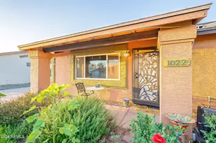 1022 W Apollo Ave, Tempe, AZ 85283 - Photo 1