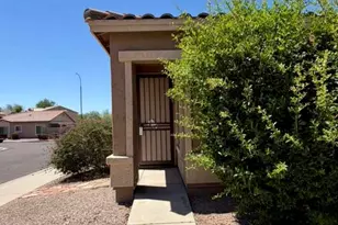 6450 S Nash Way, Chandler, AZ 85249 - Photo 1