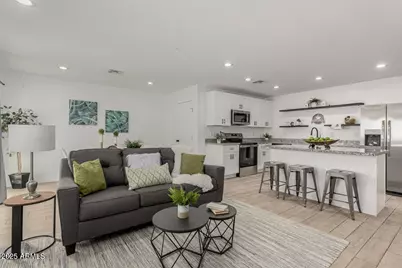 2210 E Alta Vista Road, Phoenix, AZ 85042 - Photo 1