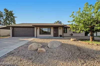 1348 W Renee Drive, Phoenix, AZ 85027 - Photo 1