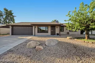 1348 W Renee Dr, Phoenix, AZ 85027 - Photo 1