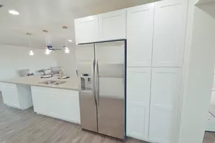 5923 W Fairmount Ave, Phoenix, AZ 85033 - Photo 6