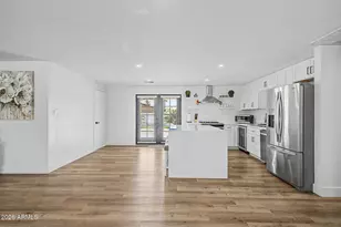 13050 N 17th Ave, Phoenix, AZ 85029 - Photo 8