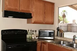 911 W Colgate Dr, Tempe, AZ 85283 - Photo 6