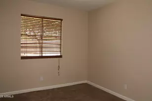 911 W Colgate Dr, Tempe, AZ 85283 - Photo 8