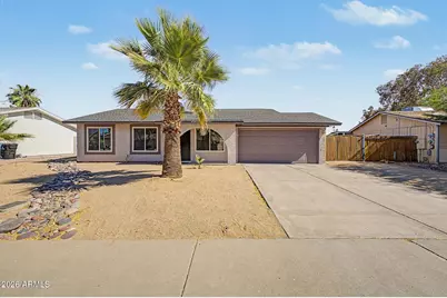 2619 E Bluefield Avenue, Phoenix, AZ 85032 - Photo 1