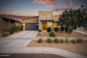 937 E La Mirada Dr, Phoenix, AZ 85042 - Photo 1