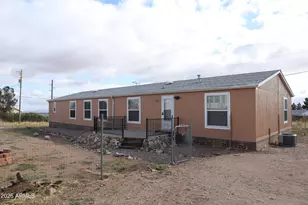 5181 E Shirley Dr, Hereford, AZ 85615 - Photo 1