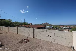 1740 E Camino del Santo, Phoenix, AZ 85022 - Photo 28