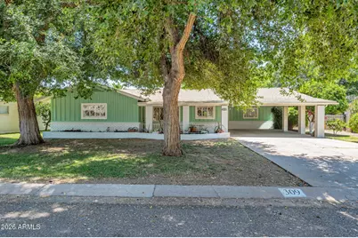 309 E Keim Drive, Phoenix, AZ 85012 - Photo 1