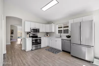 18809 N 43rd Place, Phoenix, AZ 85050 - Photo 20