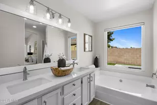 18809 N 43rd Pl, Phoenix, AZ 85050 - Photo 36