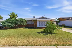 8425 E Rancho Vista Dr, Scottsdale, AZ 85251 - Photo 1
