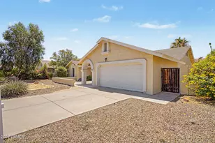 5731 E Marilyn Rd, Scottsdale, AZ 85254 - Photo 1