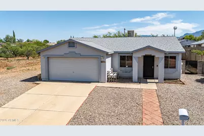 200 Seminole Place, Huachuca City, AZ 85616 - Photo 1