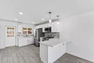 6559 N 41st Ave, Phoenix, AZ 85019 - Photo 8