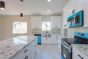 233 E Cedar Ave, Casa Grande, AZ 85122 - Photo 10