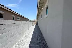 13321 W Dale Ln, Peoria, AZ 85383 - Photo 22